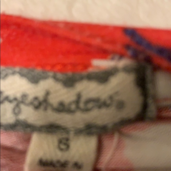 Flower T - Picture 2 of 2